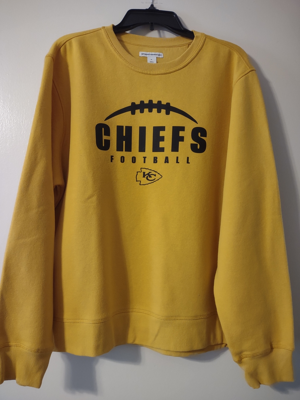 Amazon Essentials Yellow Chiefs Football Crewneck Sweatshirt